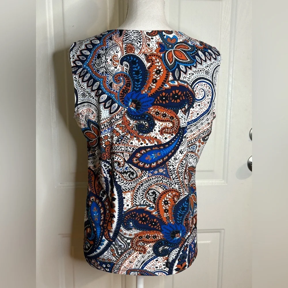 Kasper Paisley Sleeveless Blouse Size Medium. Stretch, colorful, office, summer